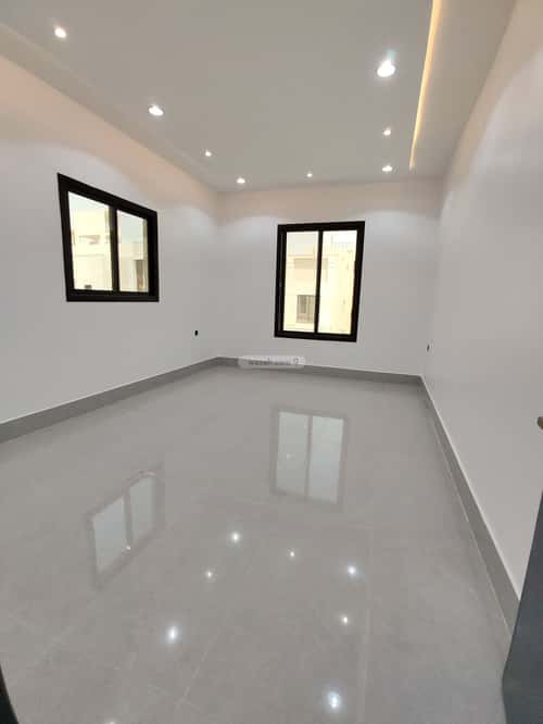 5 bedroom floor in Al Qadisiyah 5