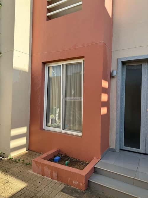 5 bedroom villa in Al Rimal 7