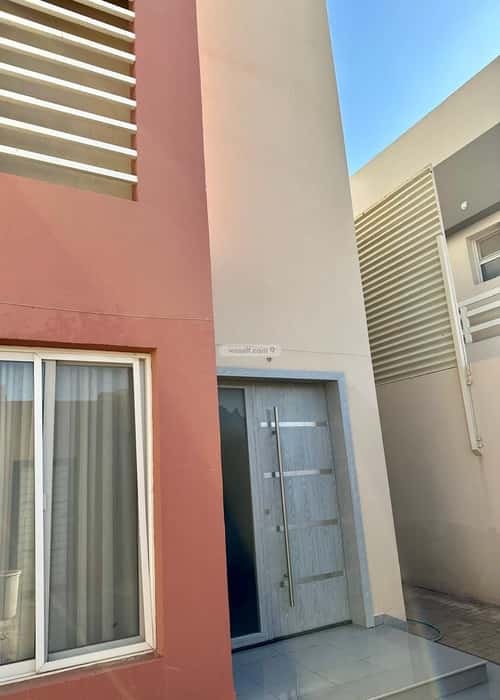5 bedroom villa in Al Rimal 10