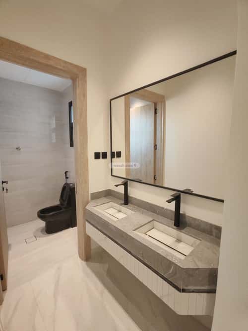 4 bedroom floor in Al Khaleej 19