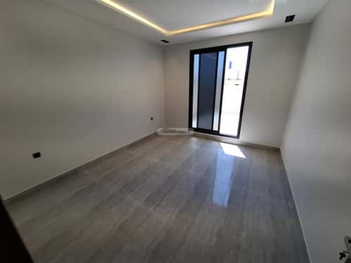 5 bedroom villa in Al Rimal 4