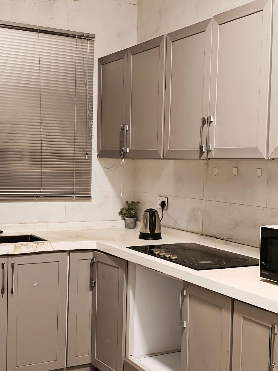 apartment in Durrat Al Arus 3