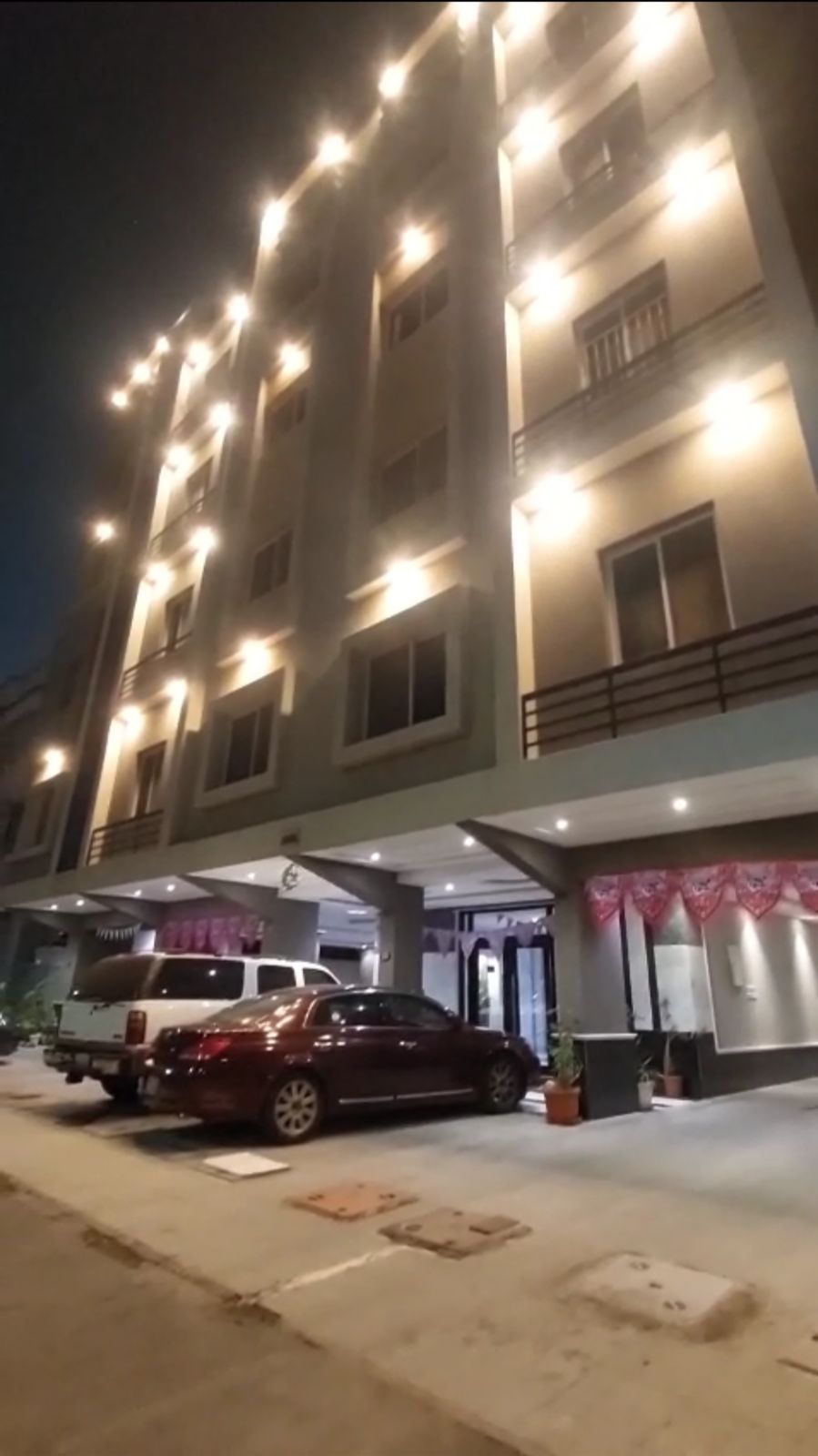 apartment in Al Safaa 1