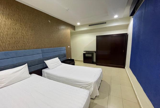1 bedroom apartment in Al Ruwais 3