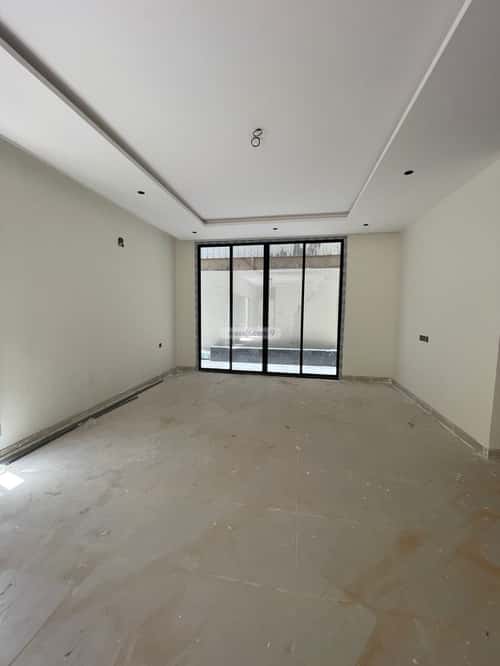 4 bedroom apartment in As Suwaidi 5