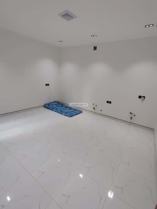 5 bedroom villa in Al Khaleej 2