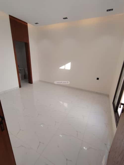 5 bedroom villa in Al Khaleej 5