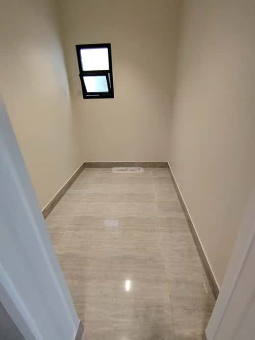 5 bedroom villa in Al Rimal 4