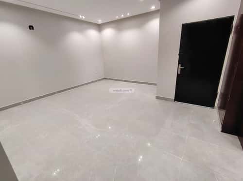 5 bedroom villa in Al Janadriyah 2