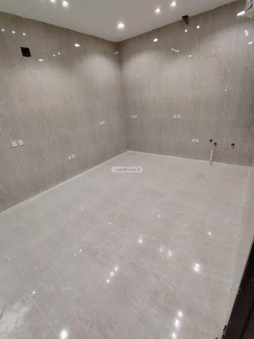 5 bedroom villa in Al Janadriyah 3