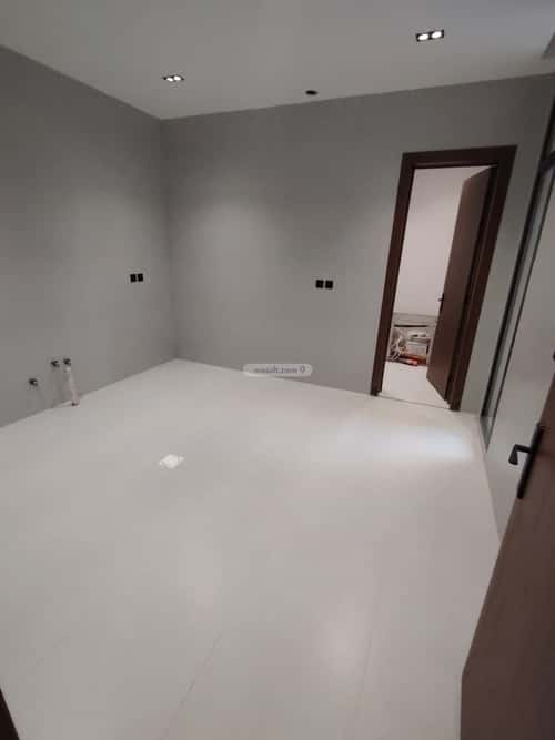 4 bedroom villa in Al Janadriyah 4