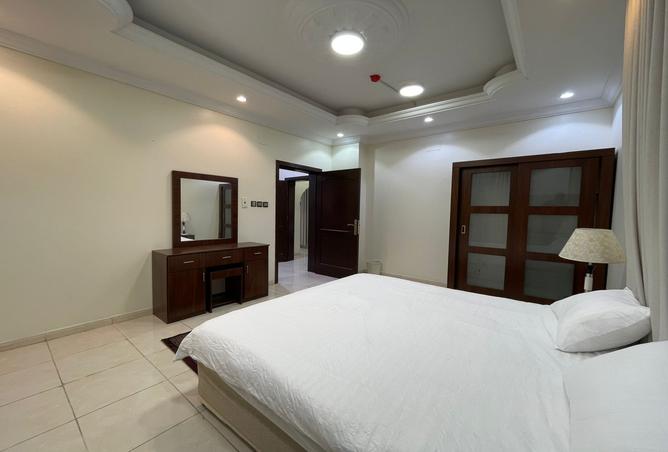 1 bedroom apartment in Al Salamah 2