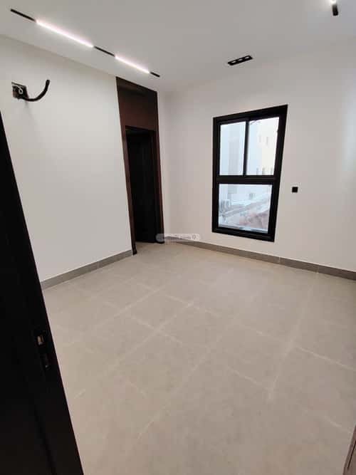 3 bedroom floor in Al Munsiyah 4