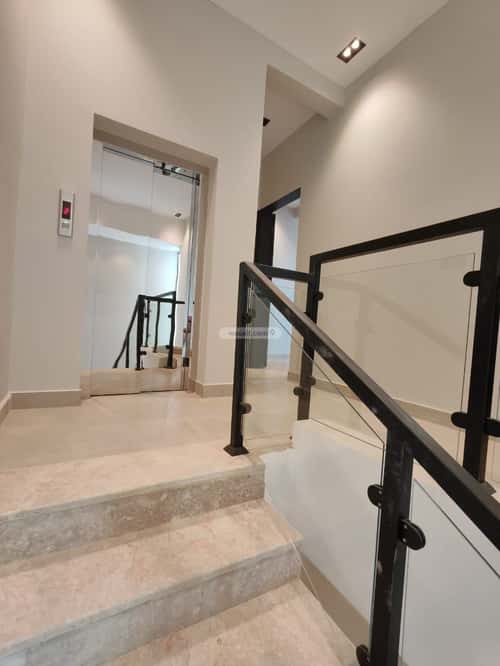 3 bedroom floor in Qurtubah 3