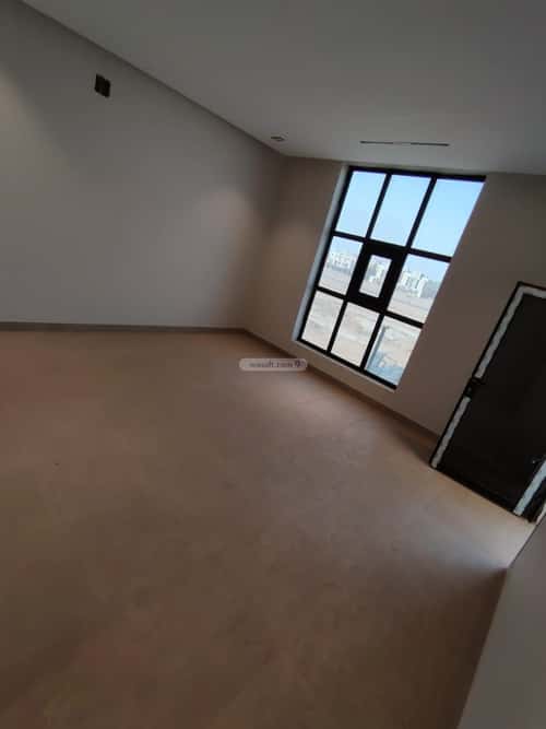 3 bedroom floor in Al Janadriyah 4