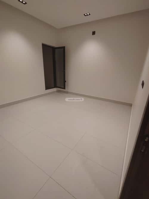 3 bedroom floor in Al Khaleej 1