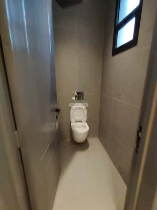 3 bedroom floor in Al Munsiyah 3