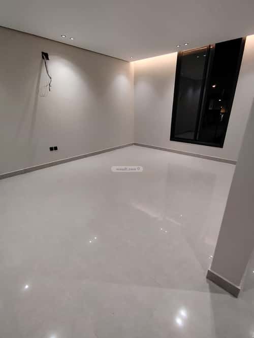 3 bedroom floor in King Faisal 4