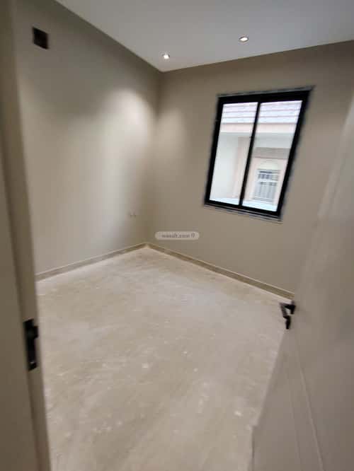 3 bedroom floor in Al Khaleej 1