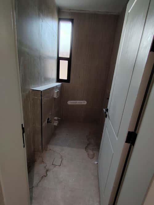 3 bedroom floor in Al Khaleej 2