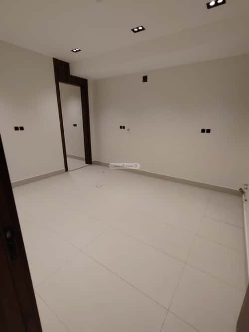 3 bedroom floor in Al Khaleej 1