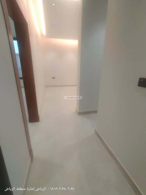 3 bedroom floor in King Faisal 4