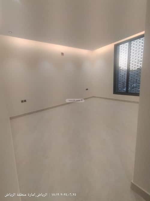 3 bedroom floor in King Faisal 5