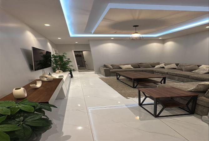 3 bedroom apartment in Al Sawari 2