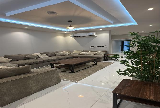 3 bedroom apartment in Al Sawari 3