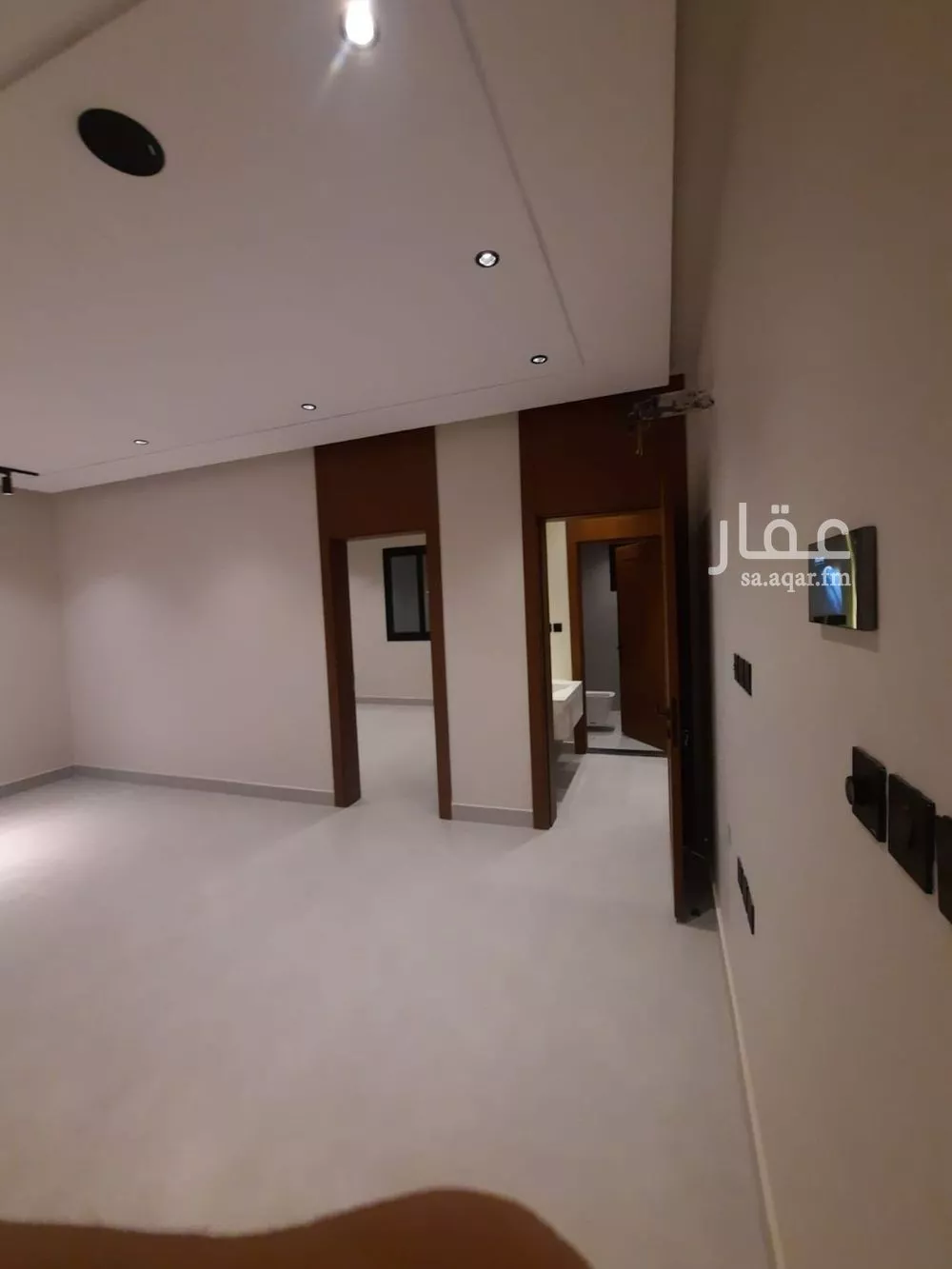 شقة 5 غرف في النزهة 2