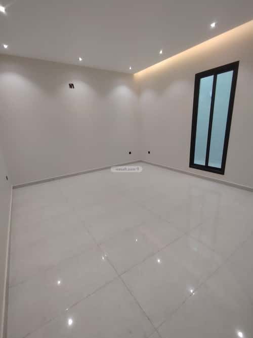 3 bedroom floor in Al Janadriyah 1