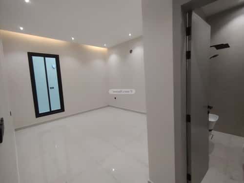 3 bedroom floor in Al Janadriyah 2