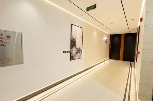 4 bedroom apartment in Dhahrat Laban 7