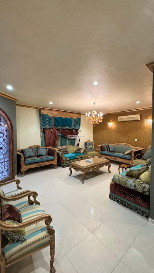 6 bedroom villa in Al Aqiq 3
