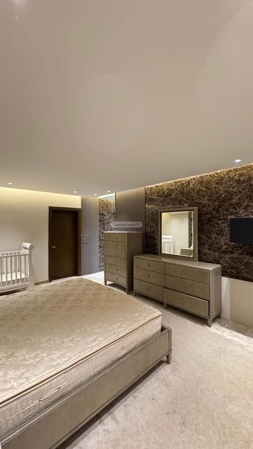 6 bedroom villa in Al Aqiq 4