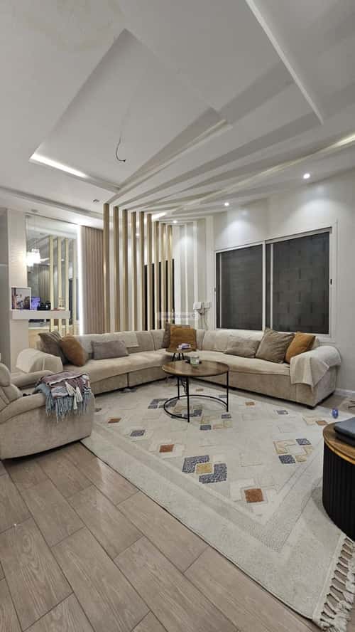 8 bedroom villa in Al Rimal 9