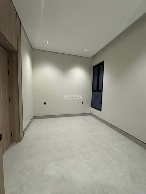 4 bedroom floor in Al Maizilah 5
