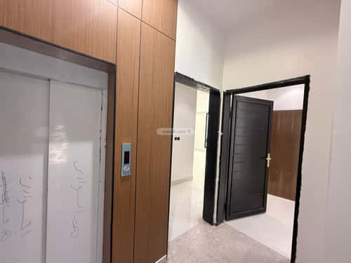 3 bedroom floor in Al Rimal 8