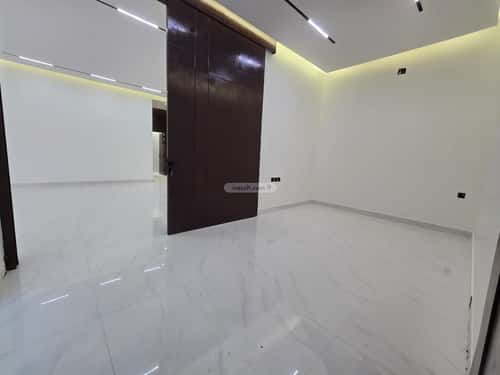 4 bedroom floor in Al Qadisiyah 8