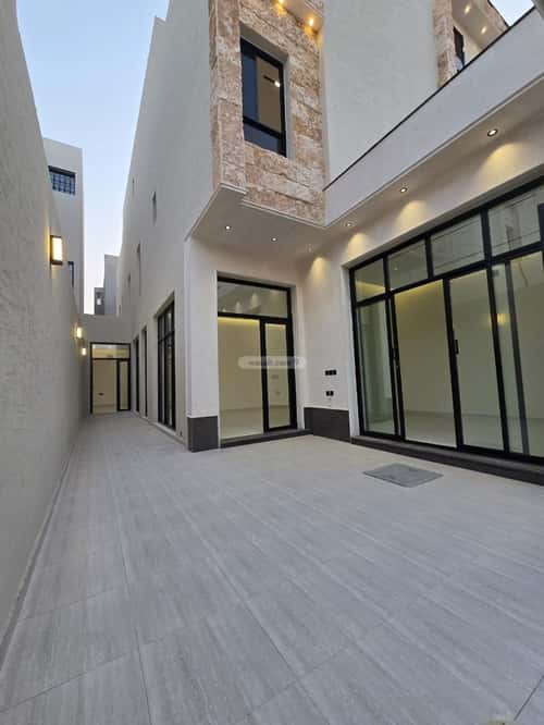 4 bedroom floor in Al Qadisiyah 15