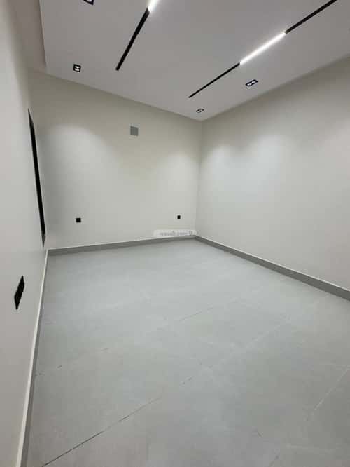4 bedroom floor in Al Maizilah 10