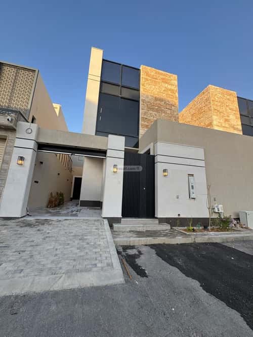 5 bedroom villa in Al Munsiyah 5