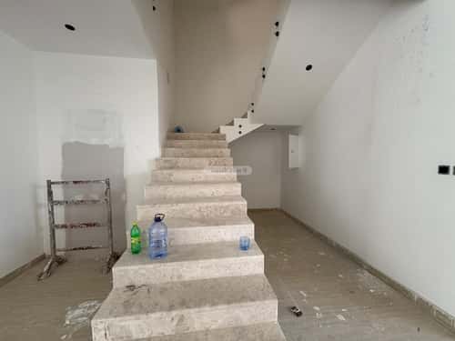 فيلا 6 غرف في الملك فيصل 6