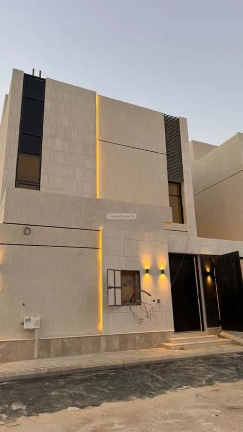 5 bedroom villa in Al Qadisiyah 4