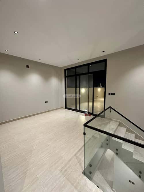 5 bedroom villa in King Faisal 3