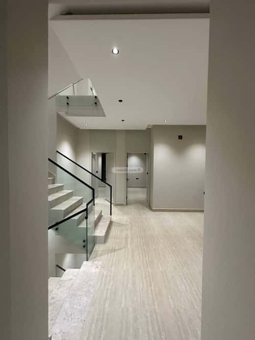 5 bedroom villa in King Faisal 4