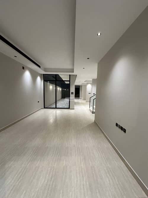 5 bedroom villa in King Faisal 5