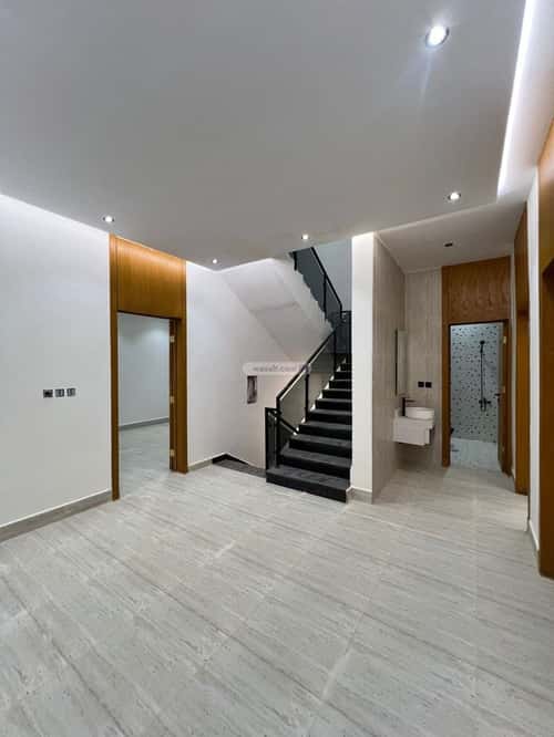 5 bedroom villa in Tuwaiq 3