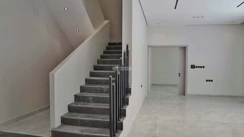 5 bedroom villa in Al Janadriyah 9