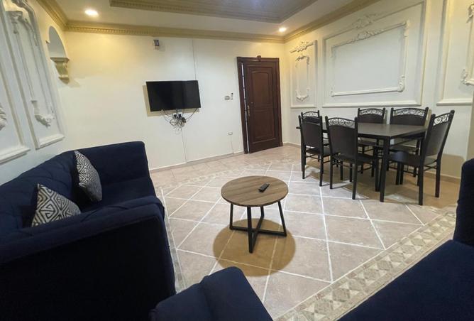 1 bedroom apartment in Al Salamah 3